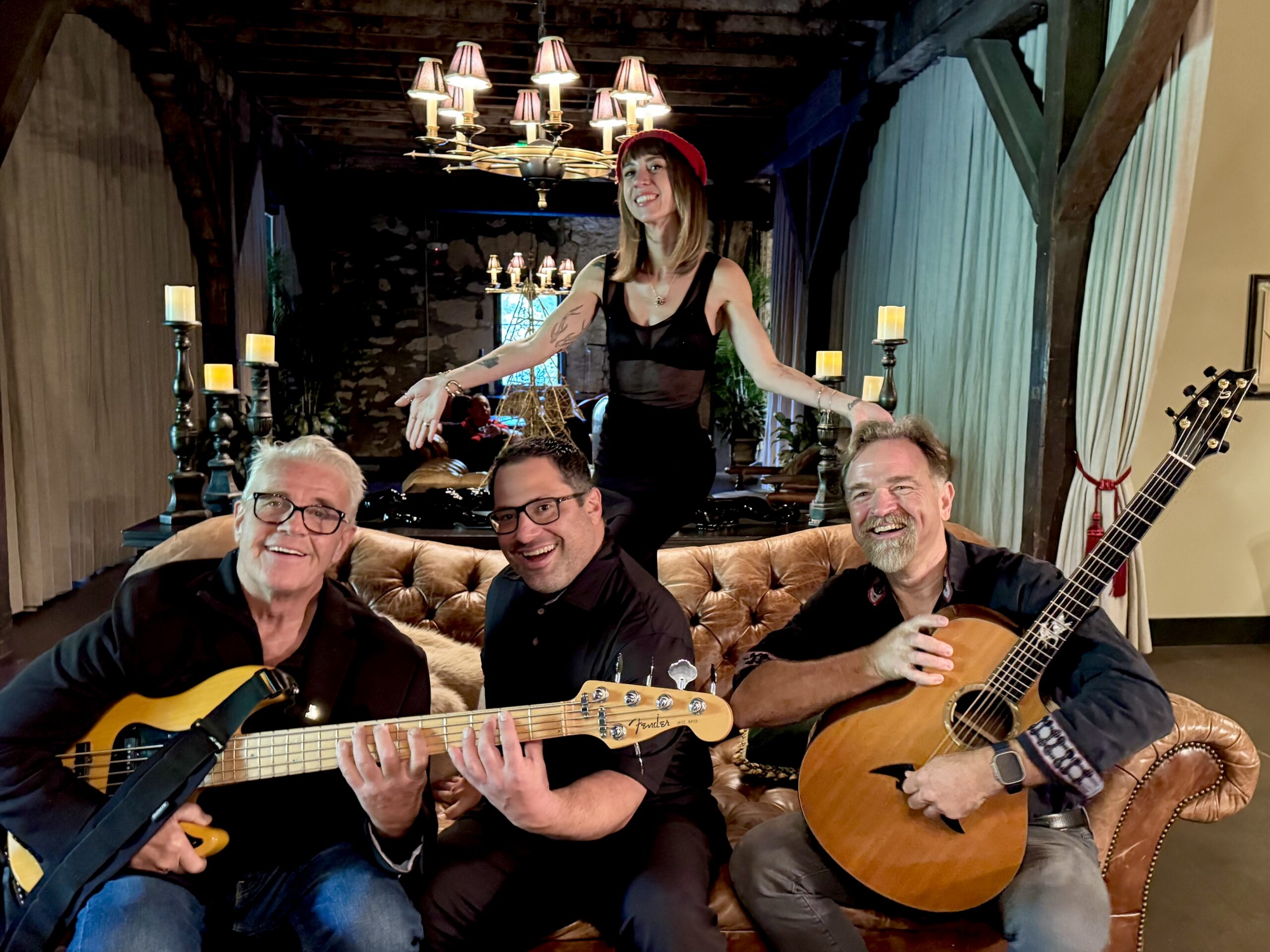 Summer Concert Series | Loosely Covered